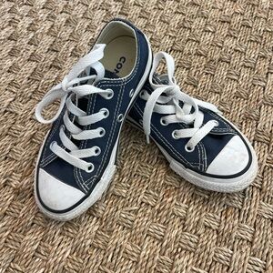 10.5 Converse Kids Dark Blue Sneakers